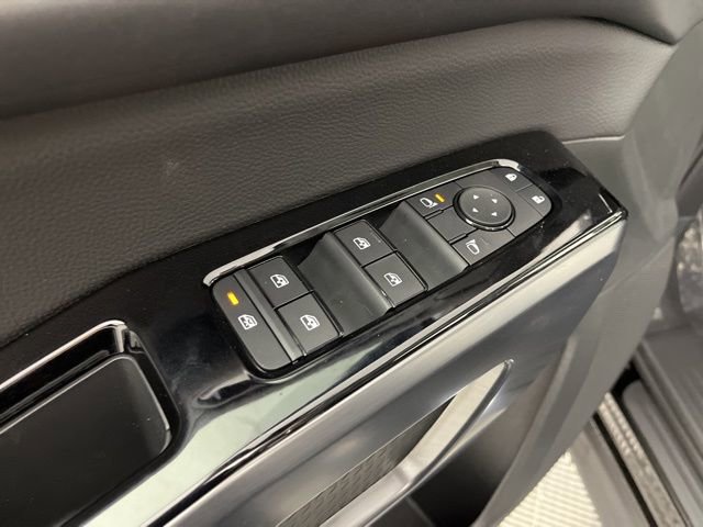New 2026 Nissan Pathfinder SL w/ SL Premium Package AWD/4WD image 31