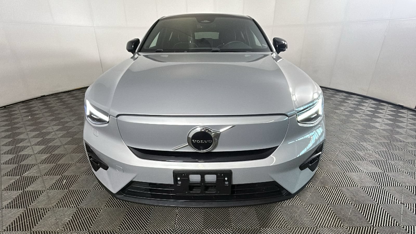 Used 2023 Volvo C40 P8 Recharge Ultimate AWD/4WD image 8