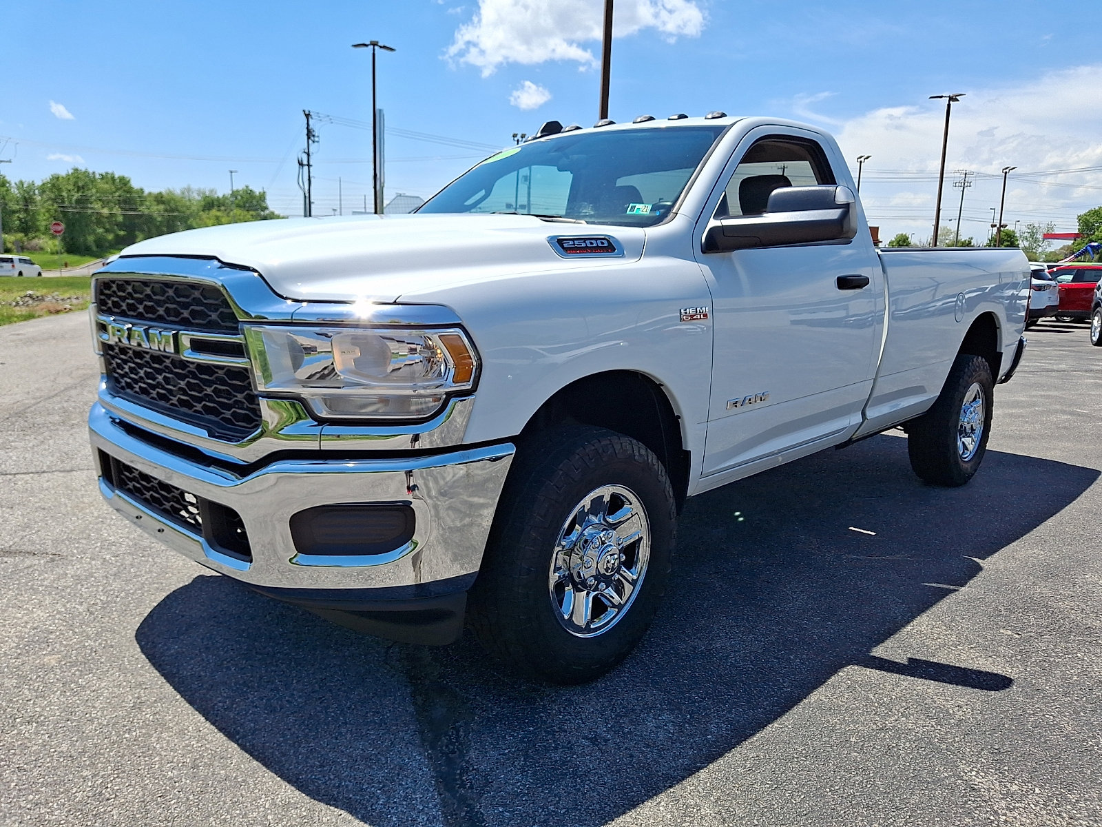 Used 2020 RAM 2500 Tradesman w/ Chrome Appearance Group AWD/4WD image 6