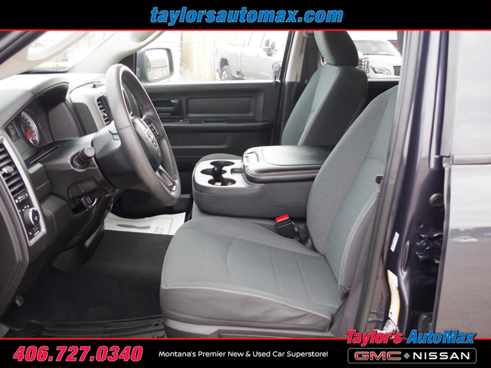 Used 2021 RAM 1500 Express w/ Wheel & Sound Group AWD/4WD image 4