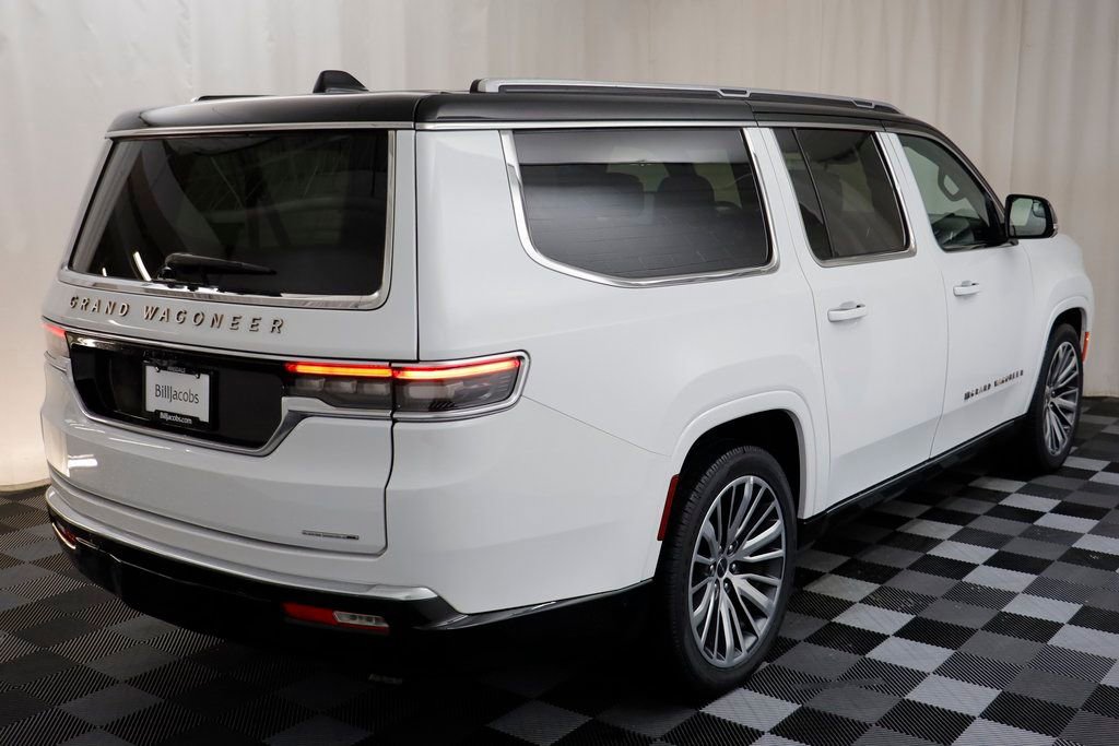 Used 2024 Jeep Grand Wagoneer L Series III image 18