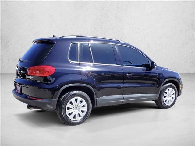 Used 2018 Volkswagen Tiguan Limited w/ Premium Package AWD/4WD image 4