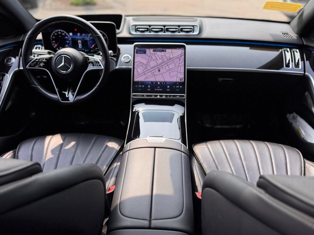 Used 2022 Mercedes-Benz S 500 4MATIC w/ 3D Technology Package image 13