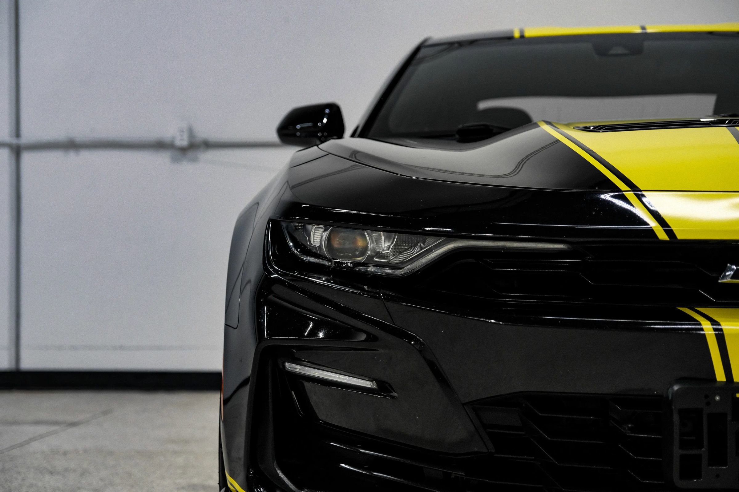 Used 2020 Chevrolet Camaro SS RWD image 52