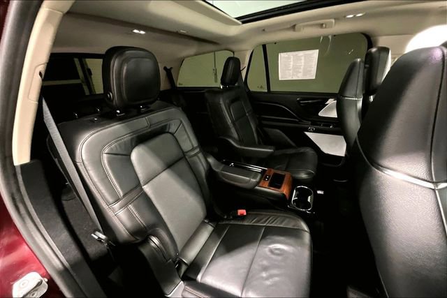 Used 2020 Lincoln Aviator Reserve w/ Equipment Group 201A image 26