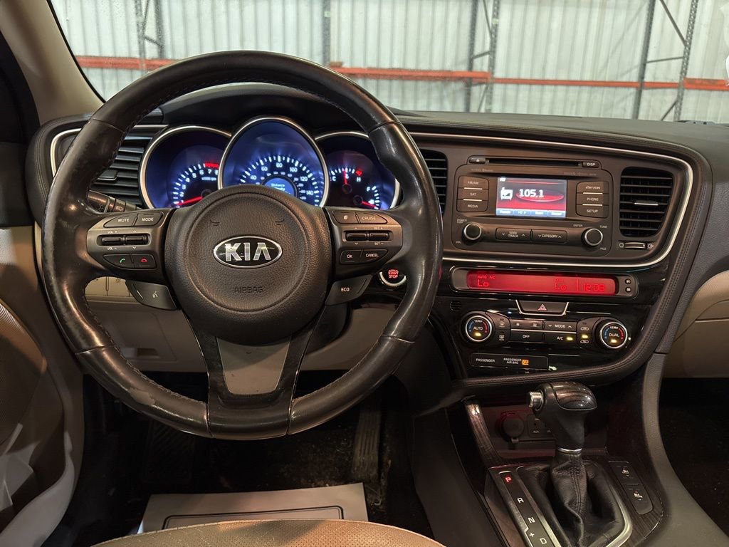 Used 2015 Kia Optima EX w/ EX Premium Package image 21