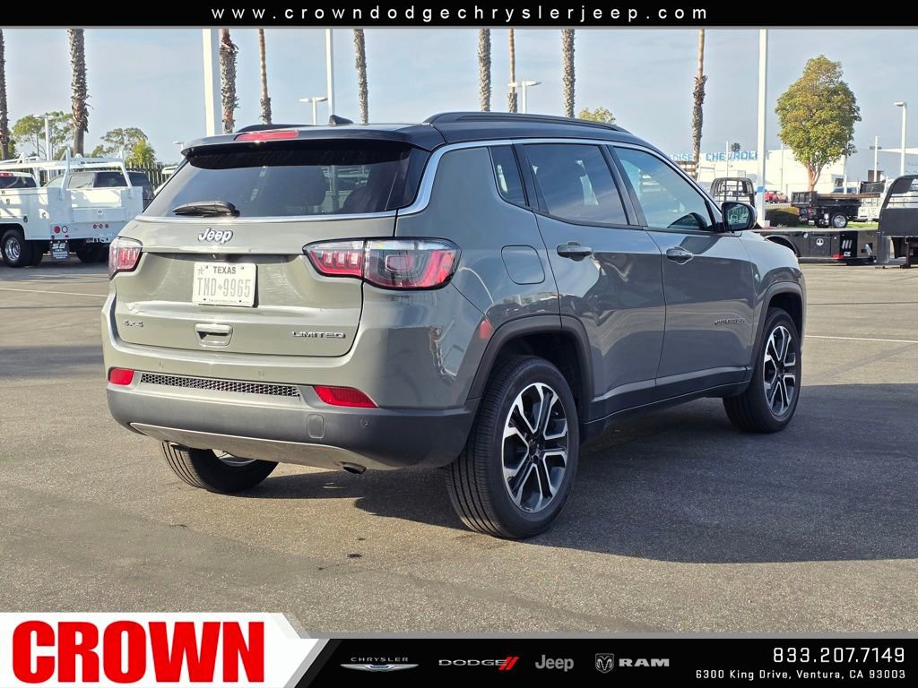 Used 2024 Jeep Compass Limited image 7