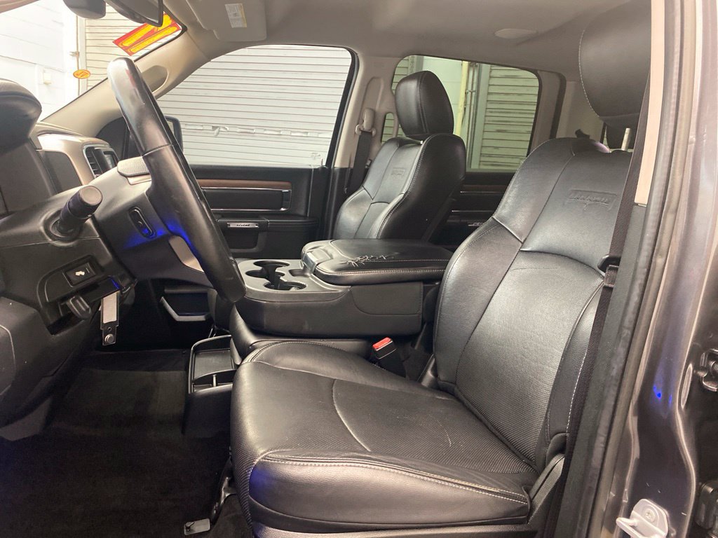 Used 2017 RAM 1500 Laramie AWD/4WD image 24