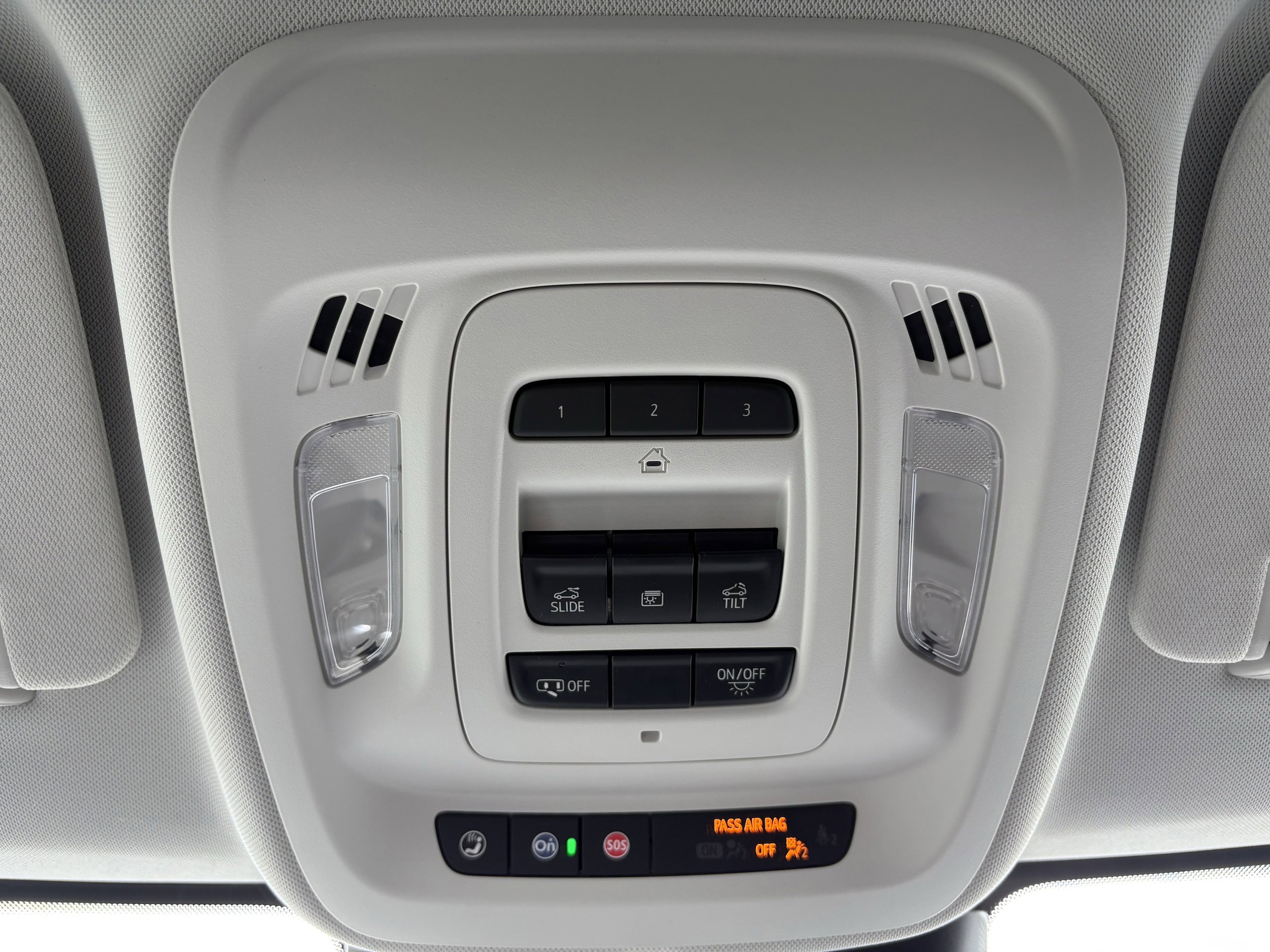 Used 2025 Buick Envision Avenir AWD/4WD image 26