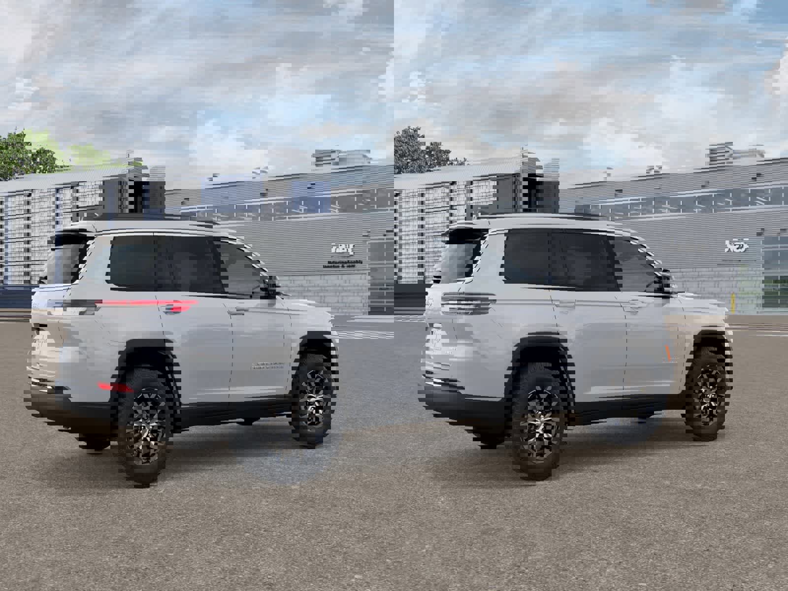 New 2025 Jeep Grand Cherokee L Limited image 4