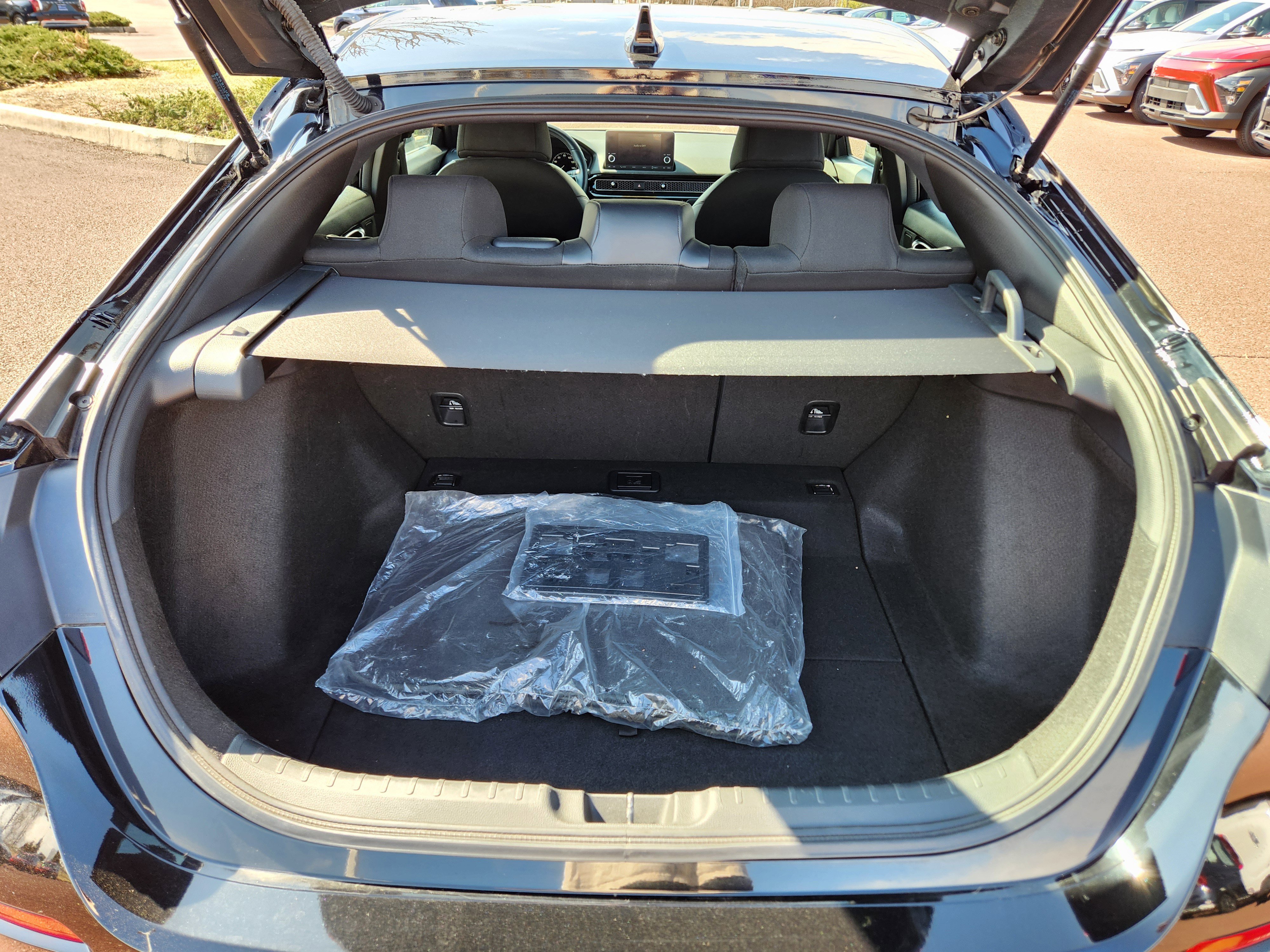 Used 2023 Honda Civic Sport image 8