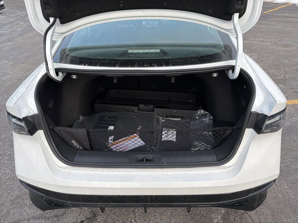 New 2026 Nissan Sentra SR w/ Floor Mat Package image 23