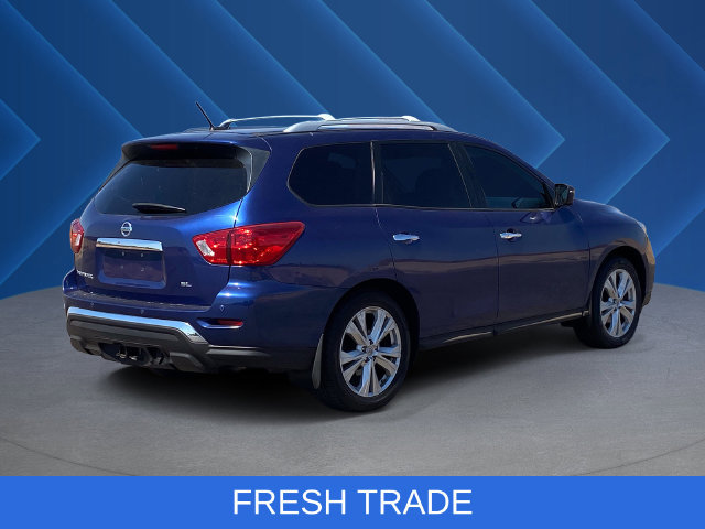 Used 2018 Nissan Pathfinder SL w/ SL Premium Package FWD image 3
