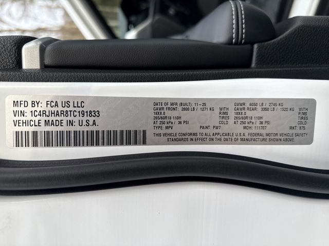 New 2026 Jeep Grand Cherokee Altitude image 16