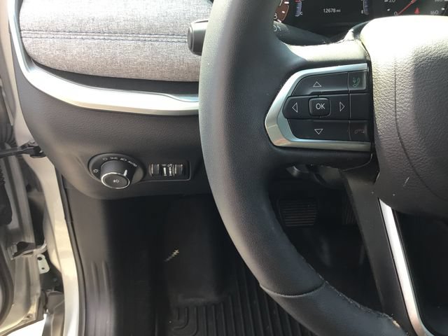 Used 2024 Jeep Compass Latitude AWD/4WD image 29