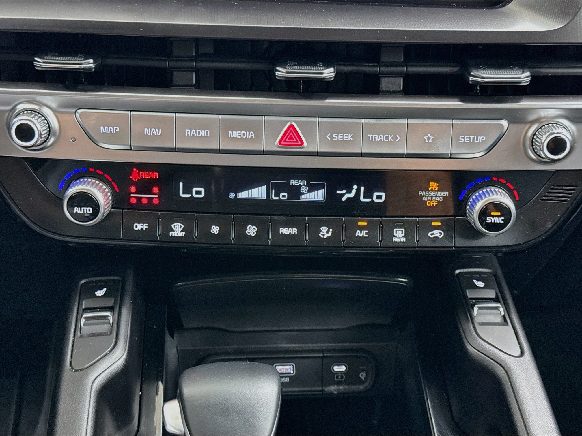 Used 2025 Kia Telluride S FWD image 22
