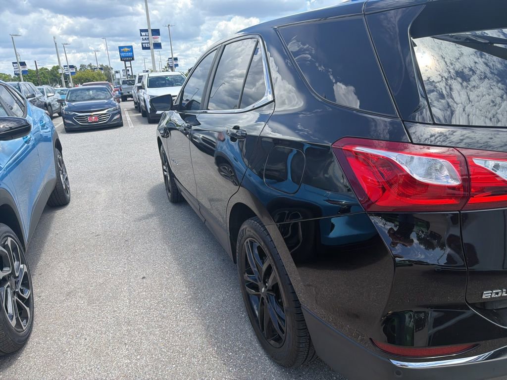 Used 2021 Chevrolet Equinox LT FWD image 12