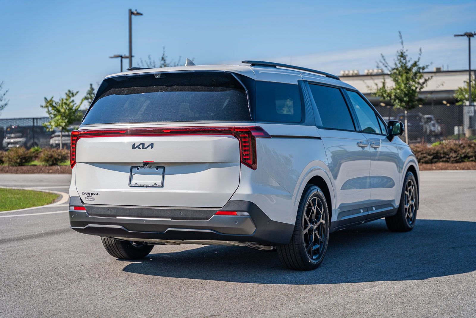 New 2026 Kia Carnival SX Prestige image 4