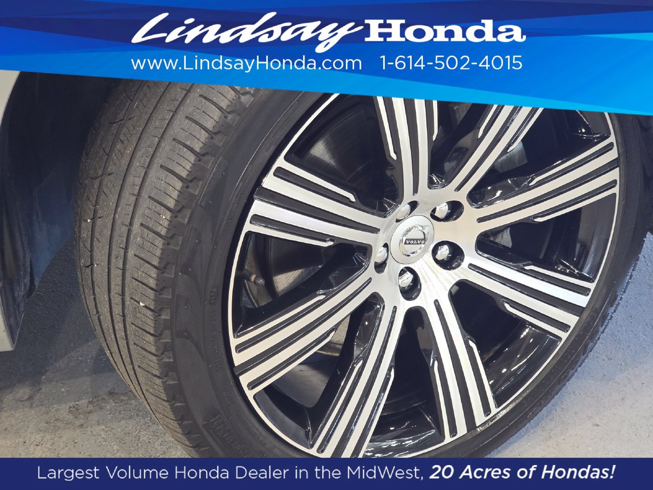 Used 2024 Volvo XC90 B6 Ultimate AWD/4WD image 25
