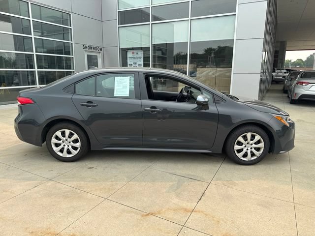 Used 2024 Toyota Corolla LE FWD image 8
