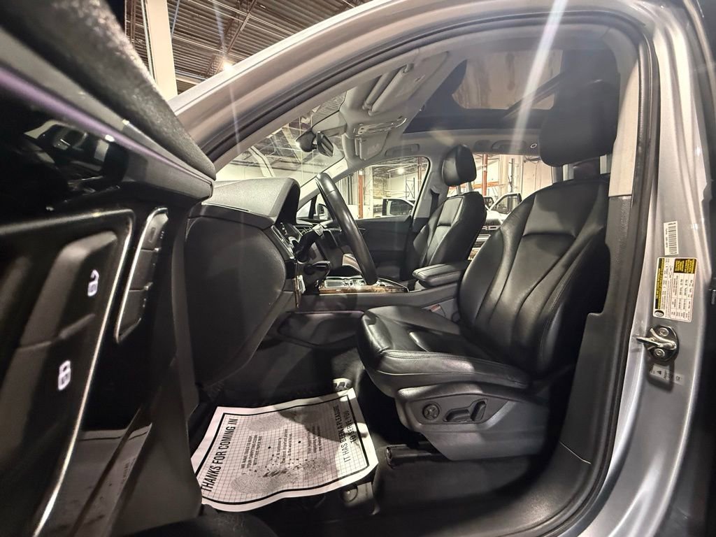 Used 2018 Audi Q7 3.0T Prestige w/ Prestige Package image 28
