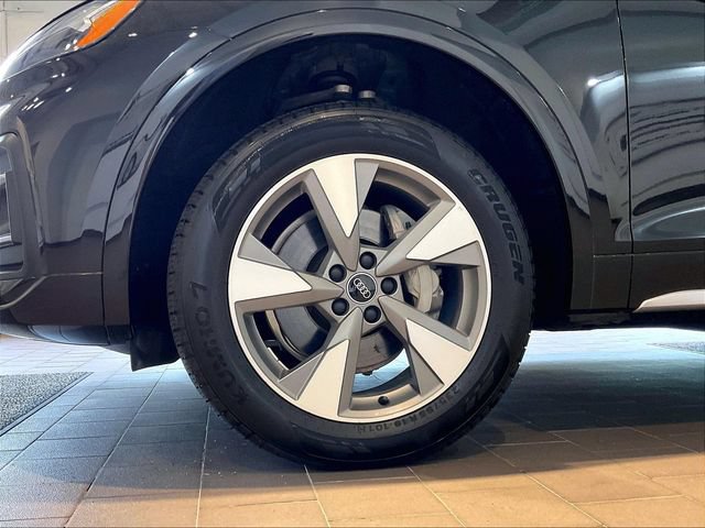 Used 2023 Audi Q5 Premium w/ Convenience Package AWD/4WD image 11