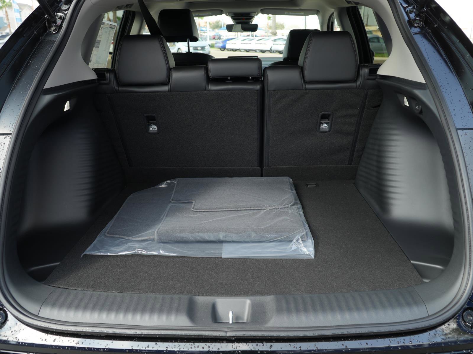 New 2026 Honda HR-V EX-L image 8