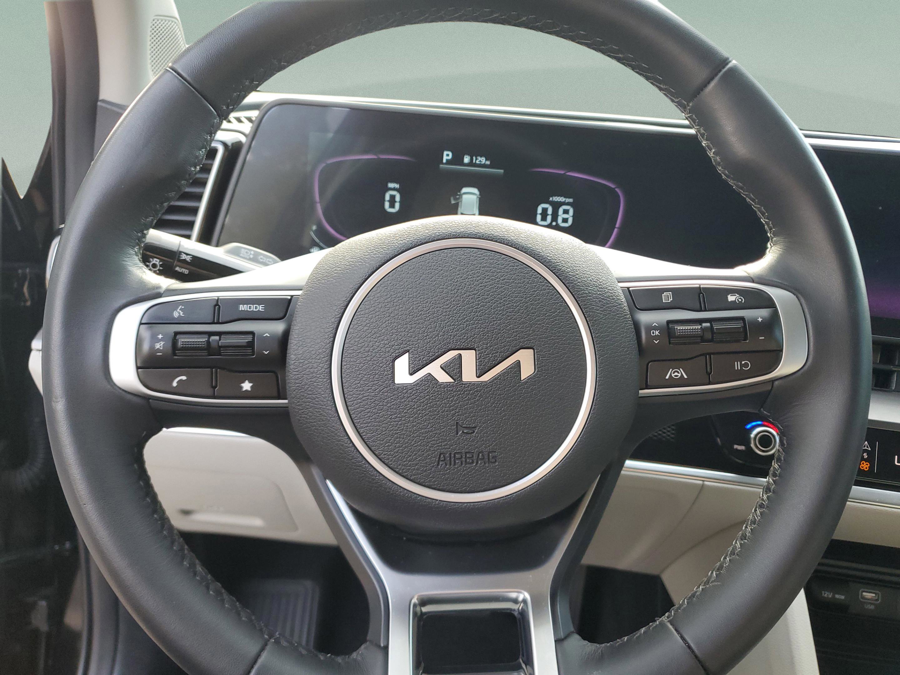 Certified 2024 Kia Sportage EX FWD image 18