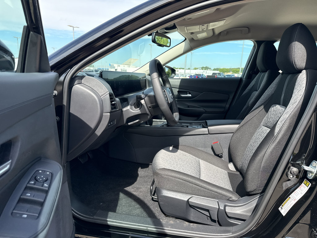 New 2027 Nissan Sentra SV FWD image 10
