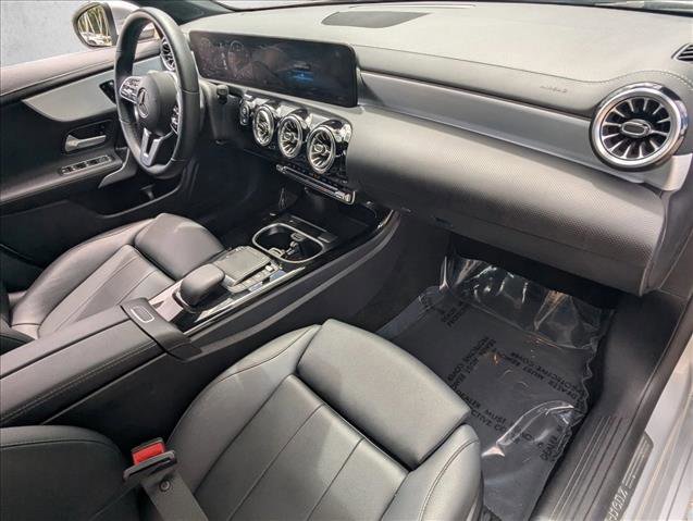 Certified 2022 Mercedes-Benz CLA 250 image 22