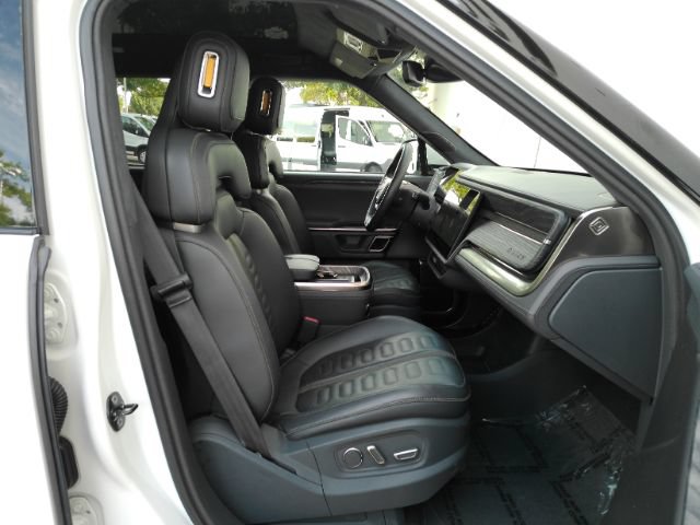 Used 2022 Rivian R1T Adventure AWD/4WD image 23