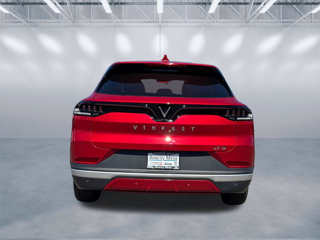 New 2027 VinFast VF 8 Eco AWD/4WD image 5