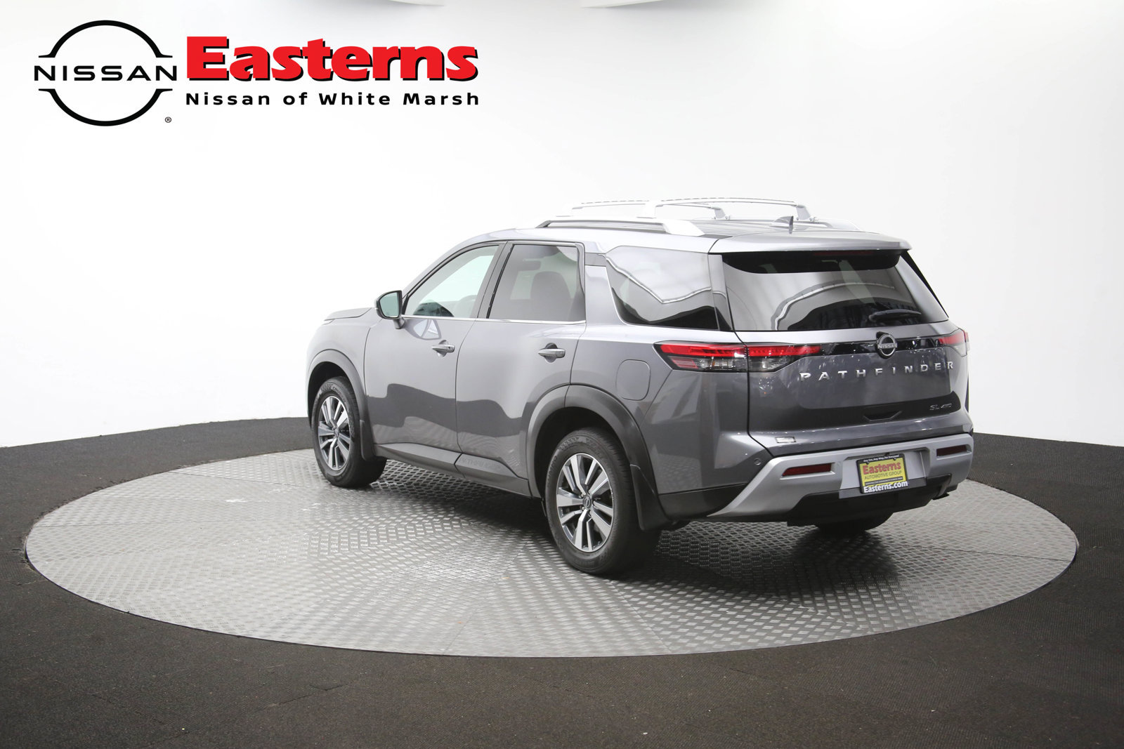 Used 2024 Nissan Pathfinder SL AWD/4WD image 67
