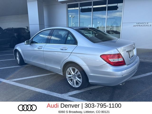Used 2013 Mercedes-Benz C 300 4MATIC Sedan image 4