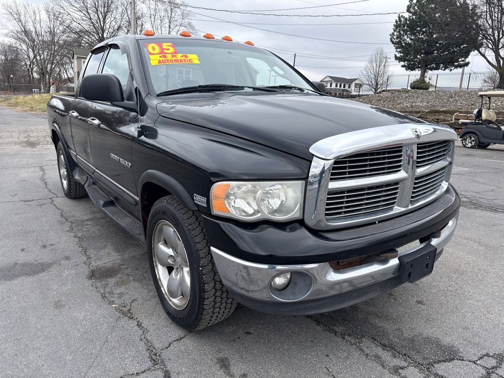 Used 2005 Dodge Ram 1500 Truck SLT w/ Quad Cab Big Horn Value Group image 4