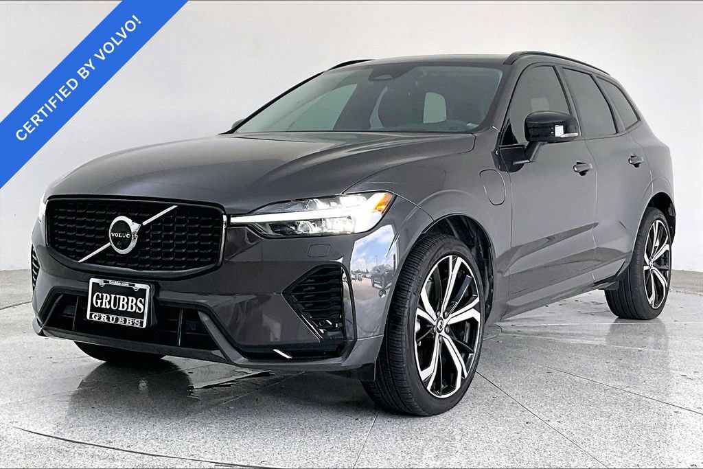 Certified 2023 Volvo XC60 T8 Ultimate w/ Climate Package AWD/4WD image 12