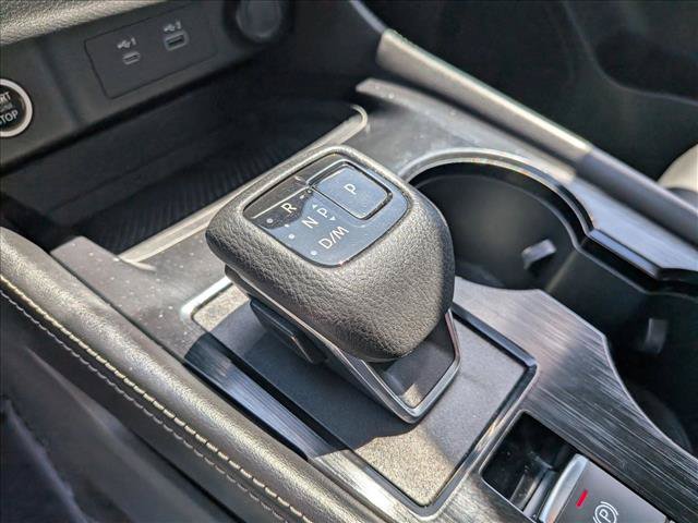 Used 2022 Nissan Rogue SL w/ SL Premium Package FWD image 15
