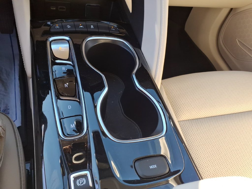 Used 2023 Buick Envision Essence AWD/4WD image 20