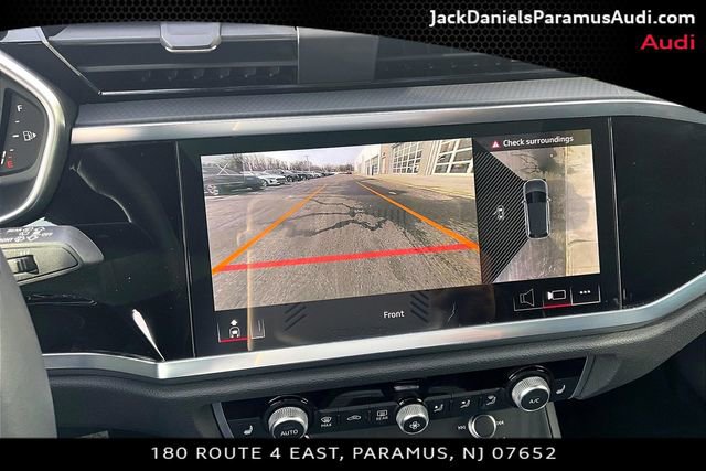 Used 2023 Audi Q3 2.0T Premium Plus w/ Premium Plus Package image 21