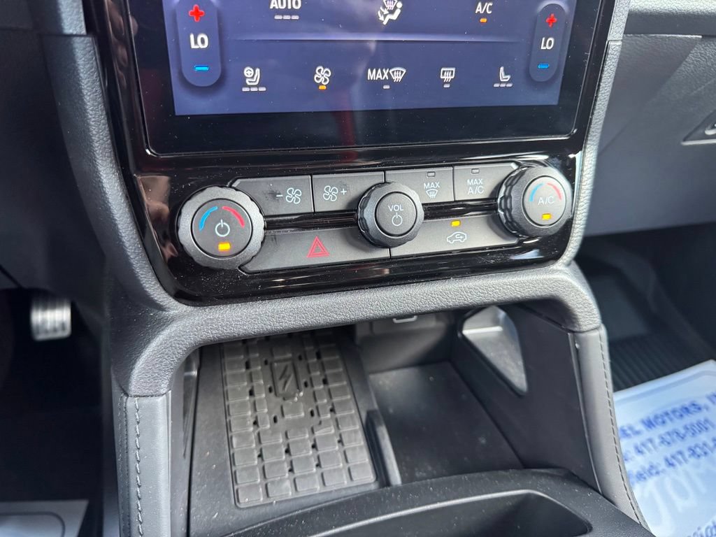 Used 2025 Ford Ranger Raptor AWD/4WD image 12