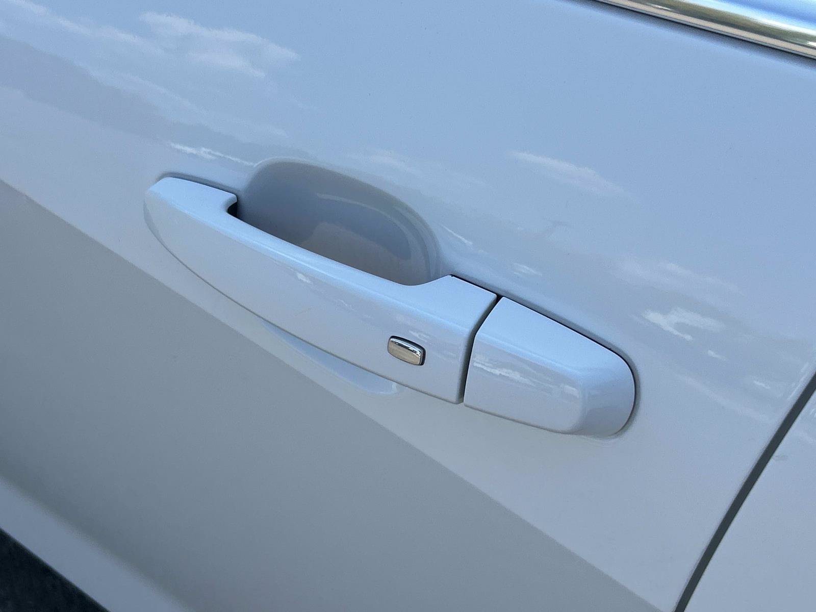 Used 2024 Chevrolet Malibu LT FWD image 16