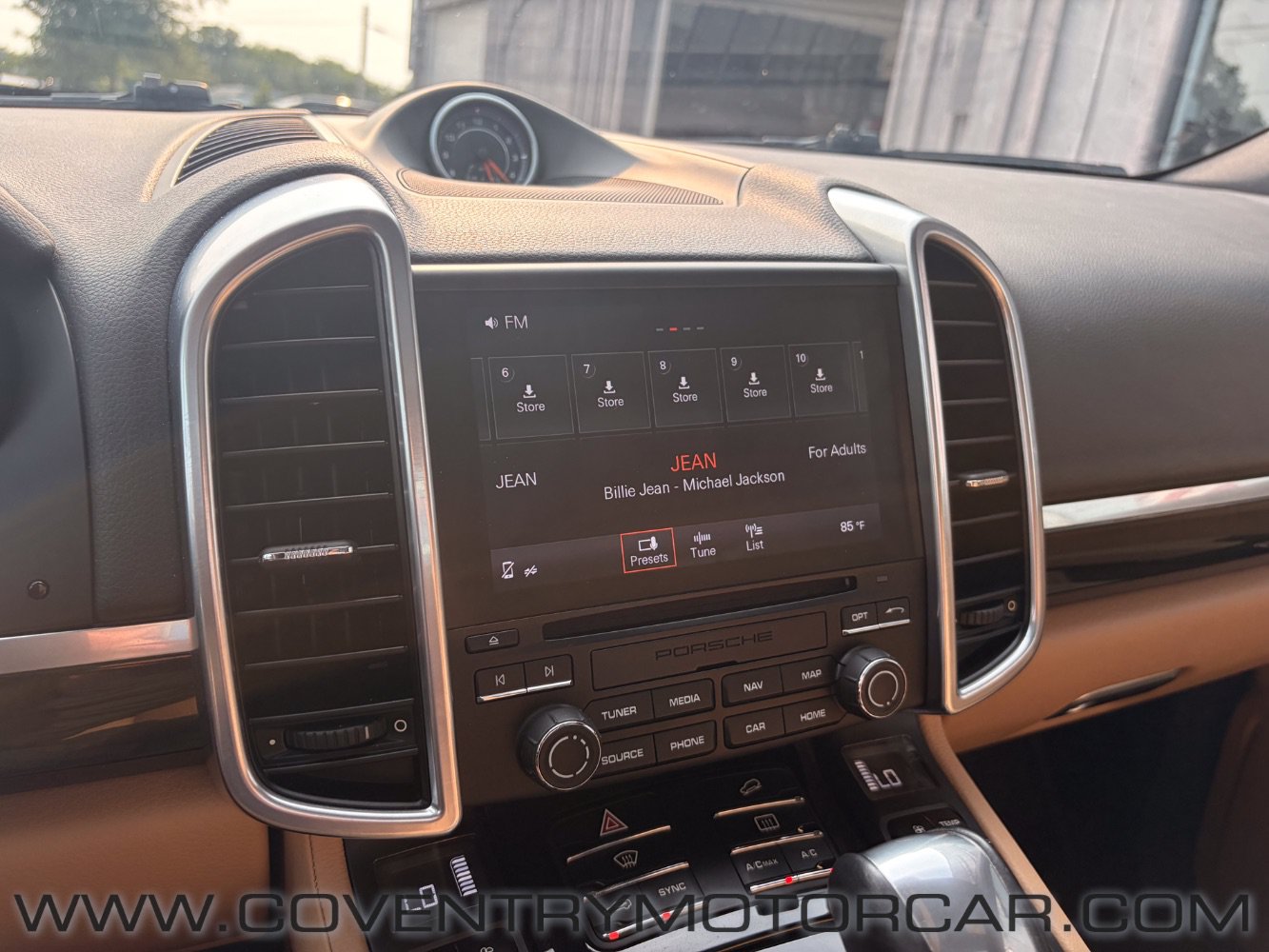 Used 2018 Porsche Cayenne Platinum Edition AWD/4WD image 23