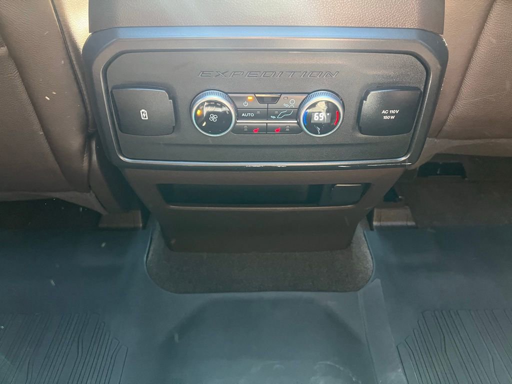 Used 2022 Ford Expedition King Ranch image 25