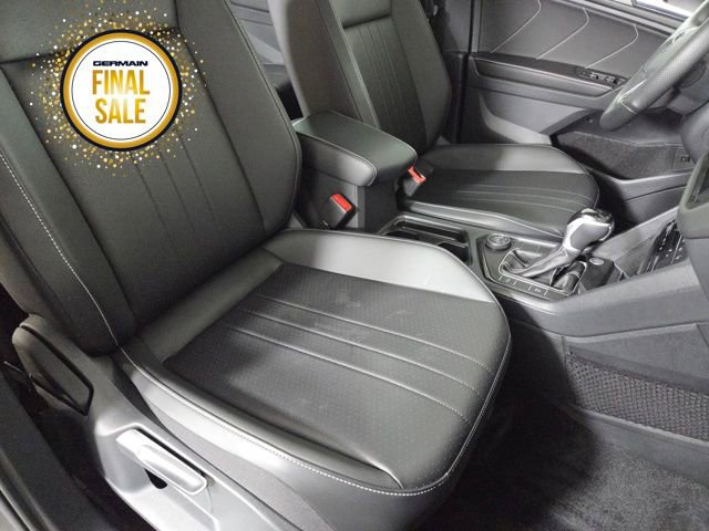 Used 2024 Volkswagen Tiguan SE R-Line image 26