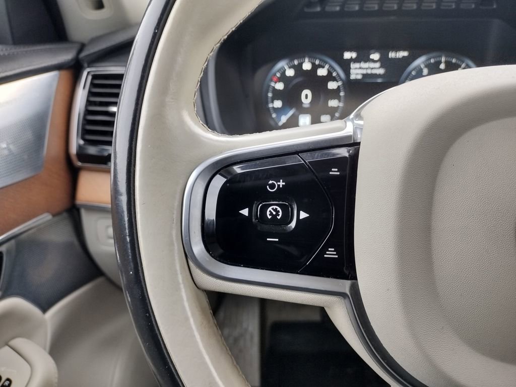 Used 2016 Volvo XC90 T6 Inscription image 26