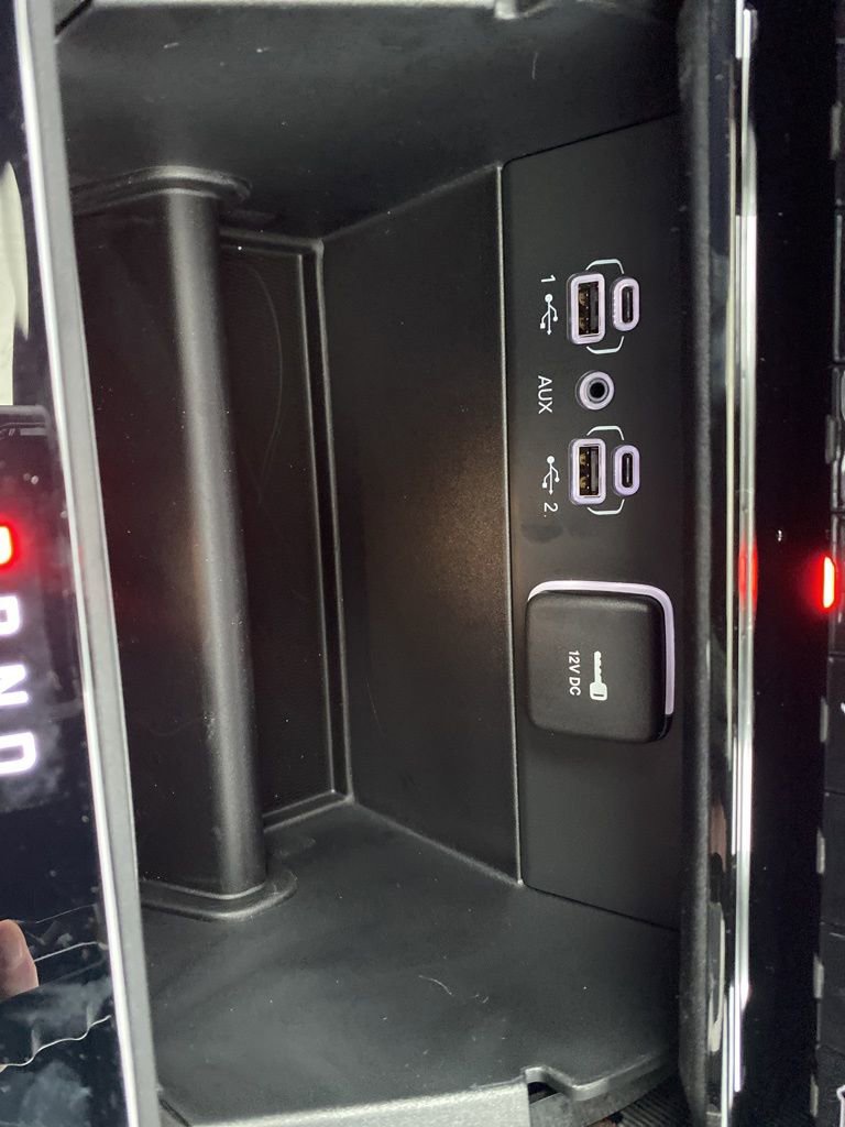 New 2025 Jeep Grand Cherokee L Limited w/ Black Appearance Package image 37