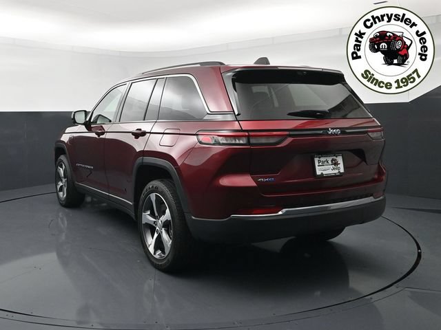 Used 2024 Jeep Grand Cherokee Limited 4xe w/ Luxury Tech Group II AWD/4WD image 4