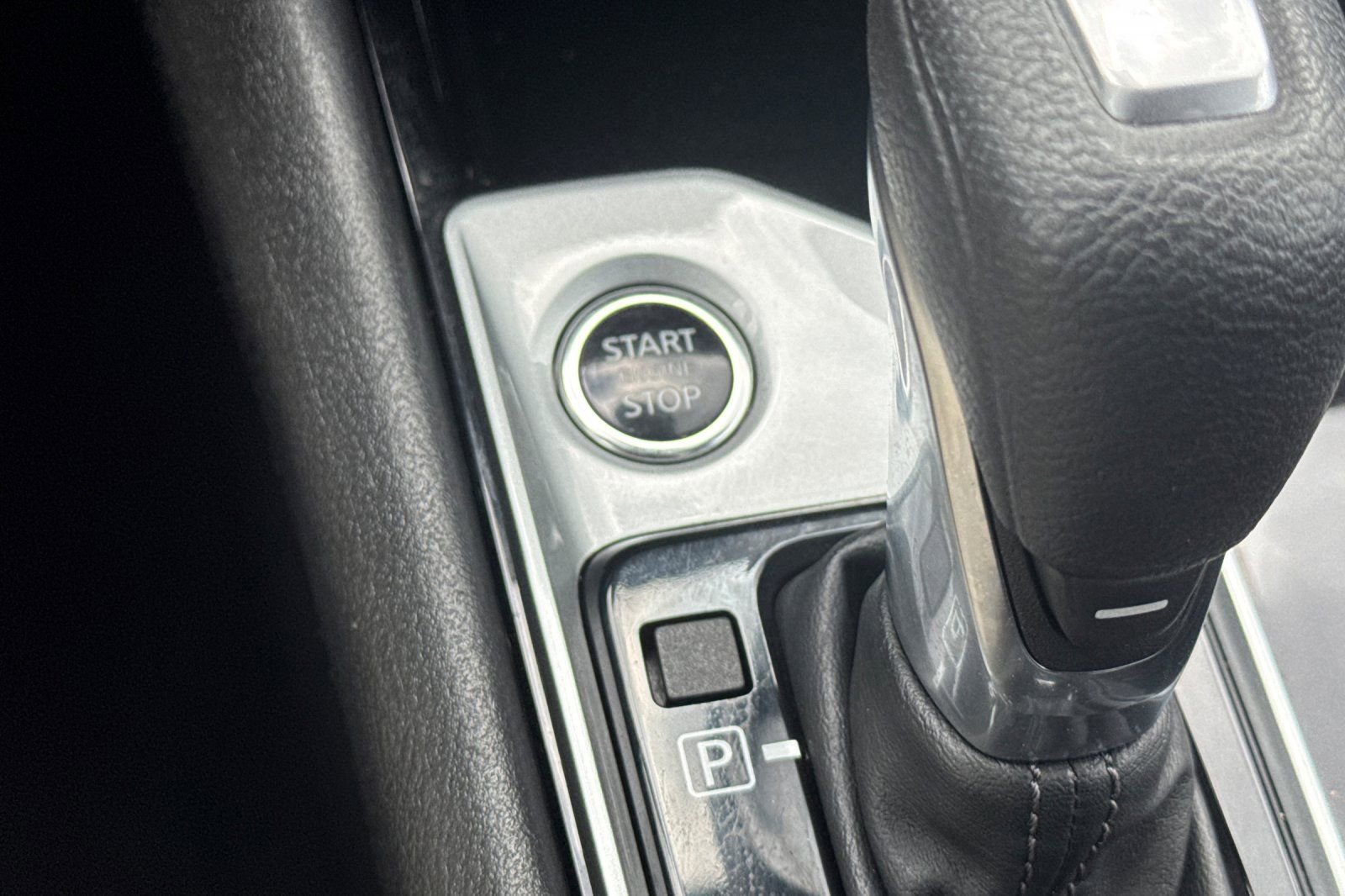 Used 2024 Nissan Altima 2.5 SV AWD/4WD image 21