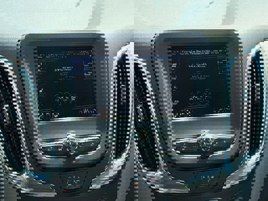 Used 2024 Chevrolet Equinox LS w/ LS Convenience Package image 28