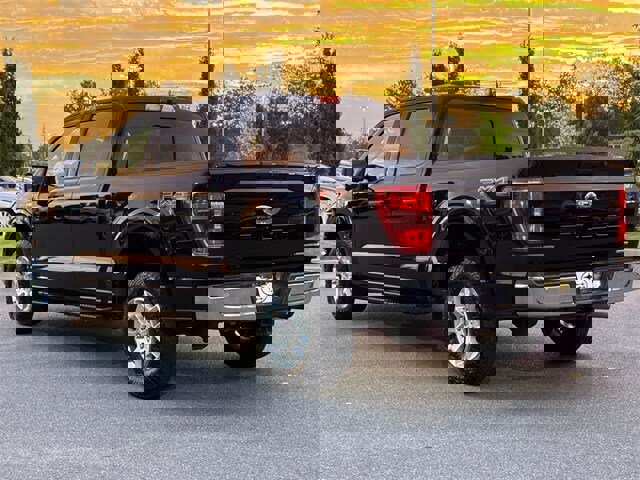 Used 2022 Ford F150 XLT w/ Equipment Group 301A Mid image 5